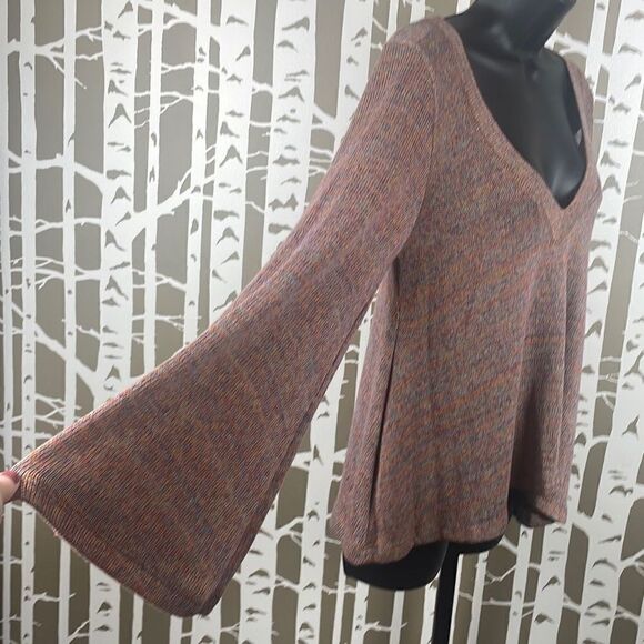 altar’d state NEW $60 Rust Rainbow Space Dyed Oversized Bell Sleeve Sweater sz M - Picture 2 of 6
